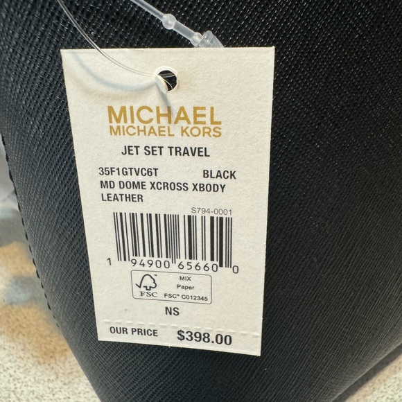 Authentic Michael Kors Jet Set Travel Medium Leather Cross Dome Bag CrossbodyNWT - Picture 8 of 8